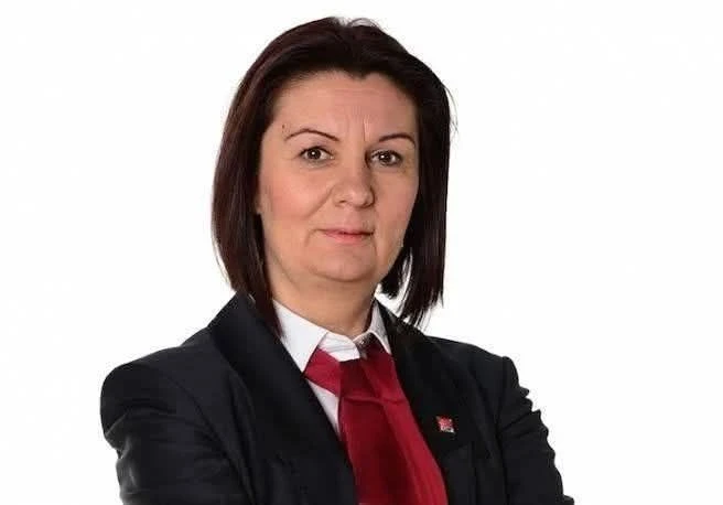  prof-dr-lale-karabiyik-yasamini-yitirdi-750399